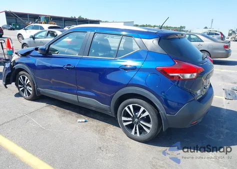 2018 Nissan Kicks Sv из США, поврежденный, VIN 3N1CP5CU1JL541764